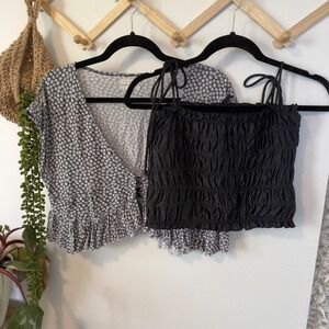 Urban Outfitters Crop Top Bundle Medium Black White Floral Smocked Tie Strap 2pc